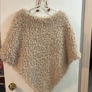 Coco + Carmen Cream Faux Fur Wrap